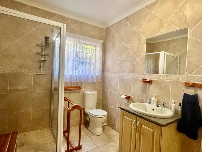 4 Bedroom Property for Sale in Fraaiuitsig Western Cape